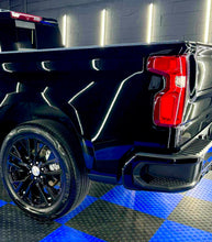 Load image into Gallery viewer, 2019-2025 4TH GEN CHEVY SILVERADO 1500 REFLECTIVE CALIPER COVERS