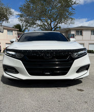 Load image into Gallery viewer, 2021-2022 HONDA ACCORD FORGED CARBON FIBER OVERLAY CHROME DELETE GRILL COMPLETE