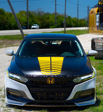 Load image into Gallery viewer, 2021-2022 HONDA ACCORD FORGED CARBON FIBER OVERLAY CHROME DELETE GRILL COMPLETE
