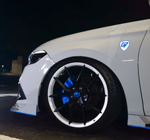 Load image into Gallery viewer, 2023-2026 HONDA CIVIC TYPE R FL5 WHEEL REFLECTIVE OVERLAY RIM SKINS
