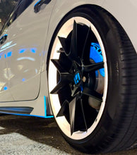 Load image into Gallery viewer, 2023-2026 HONDA CIVIC TYPE R FL5 WHEEL REFLECTIVE OVERLAY RIM SKINS
